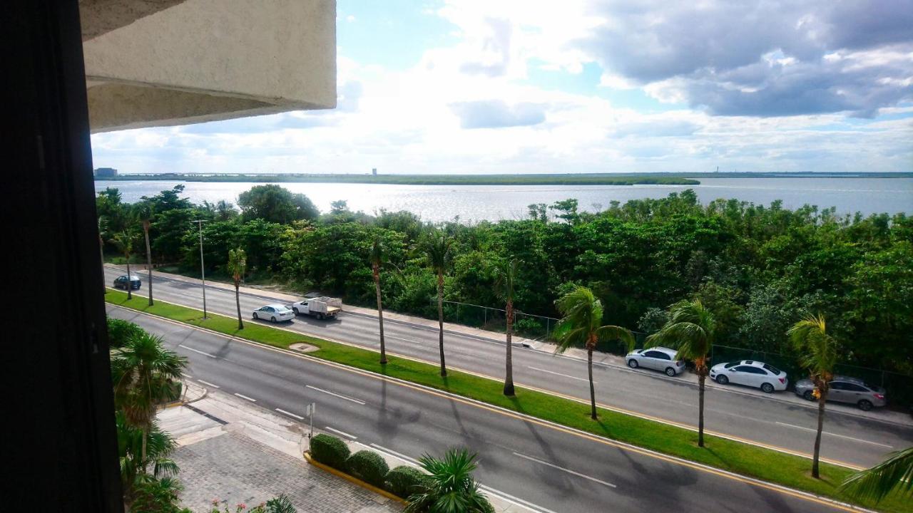 Brisas Sealight Apartment Cancún Kültér fotó