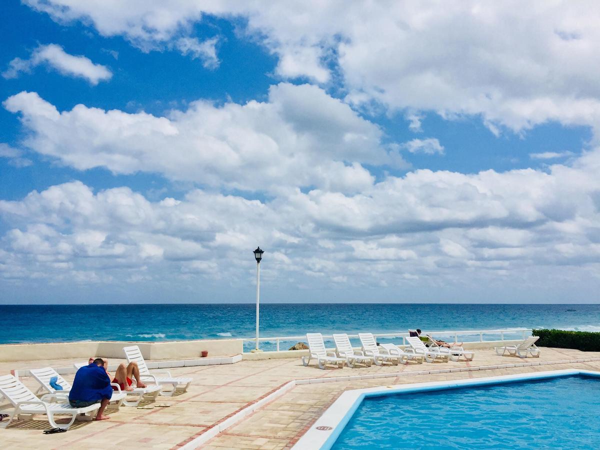 Brisas Sealight Apartment Cancún Kültér fotó